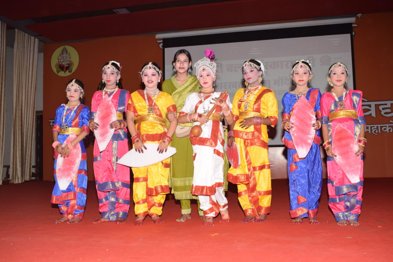 150 बच्चों की प्रतिभा का अद्भुत प्रदर्शन: रोटरी क्लब संस्कारधानी ग्रीष्मकालीन बाल प्रशिक्षण शिविर का भव्य और प्रेरणादायी समापन