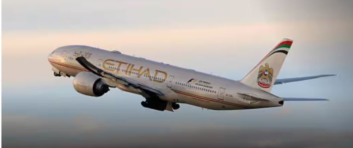 Etihad Airways विवाद: 15 पाकिस्तानी कर्मचारियों की अचानक बर्खास्तगी, 48 घंटे में UAE छोड़ने का आदेश