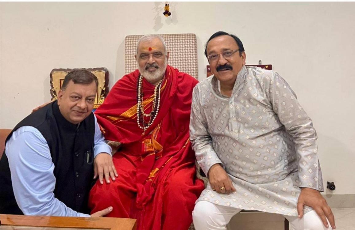 “गुरु के उपदेशों का पालन, विनम्रता, श्रद्धा और अनुशासन ही सच्ची गुरु सेवा है” — Dr. Bharat Sharma