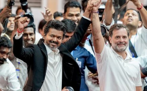 तमिलनाडु राजनीति में बड़ा विवाद, CM Vijay को लेफ्ट की चेतावनी, AIADMK को कैबिनेट में शामिल करने पर संकट गहराया