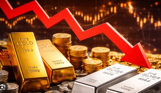 Gold Silver Rate Today: सोने में फिर आई गिरावट, चांदी में हल्की तेजी, जानें 4 जून के ताजा भाव