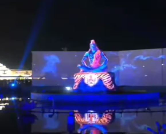 Ujjain : महाकाल मंदिर लेजर शो अब निशुल्क नहीं रहा, श्रद्धालुओं को देखने के लिए 100 रुपये शुल्क देना होगा उज्जैन में लागू