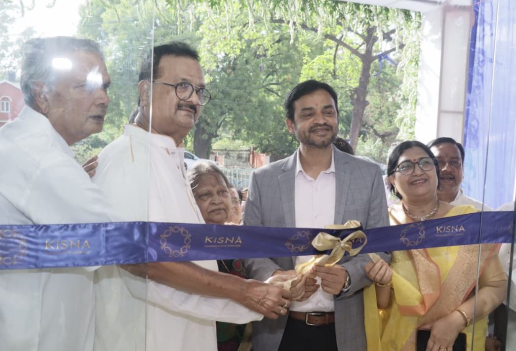 Katni में Kisna का 10वां एक्सक्लूसिव शोरूम शुरू, ग्राहकों को डायमंड और गोल्ड ज्वेलरी पर आकर्षक ऑफर्स का लाभ