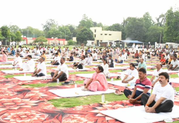 International Yoga Day: ब्रह्माकुमारी द्वारा इंदौर में भव्य योग महोत्सव, सैकड़ों प्रतिभागियों के साथ होगा सामूहिक ध्यान, “स्वस्थ तन–शांत मन” पर गहन मंथन