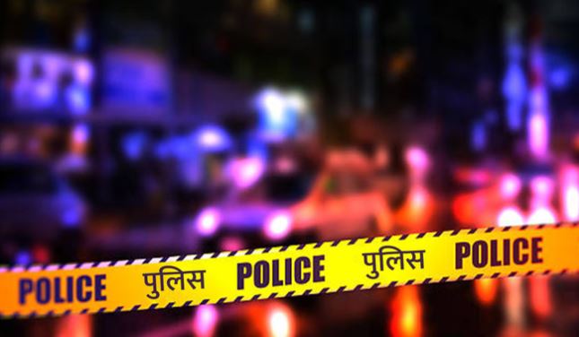 इंदौर में सोशल मीडिया से फैल रहा फर्जी पेपर रैकेट: NEET सहित कई परीक्षाओं के नाम पर सैकड़ों छात्र ठगी का शिकार, लॉ छात्र गिरफ्तार