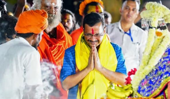 राम मंदिर चढ़ावा चोरी विवाद पर Kejriwal का केंद्र पर हमला, ट्रस्ट और जांच को लेकर उठाए सवाल