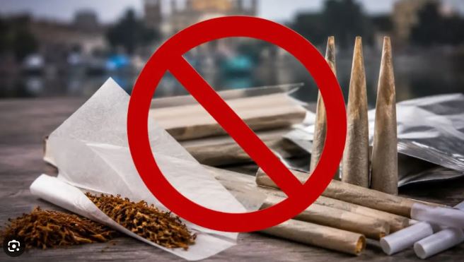 Bhopal Bans Rolling Papers: नशे की बढ़ती प्रवृत्ति पर प्रशासन का सख्त कदम