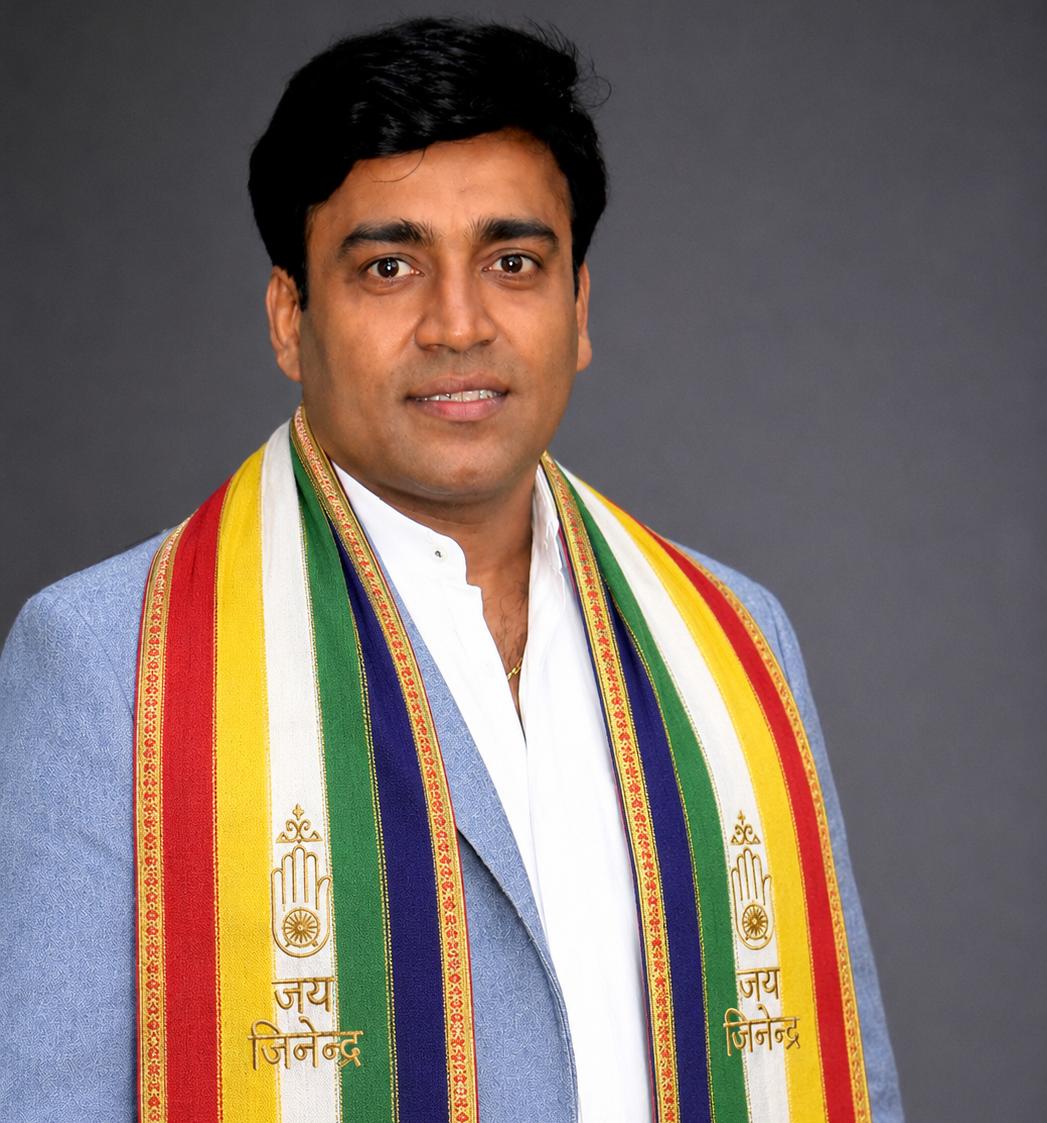 समाजसेवी नीलेशकुमार सुराणा
