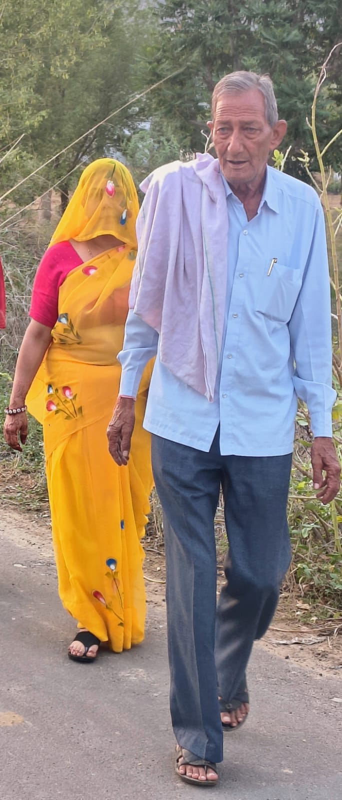 कुल की मर्यादा: 22 साल बाद बहू ने तोड़ी सामाजिक बंदिशें, ससुर का दर्द समझ निभाया बेटी का प्रेरणादायक फर्ज