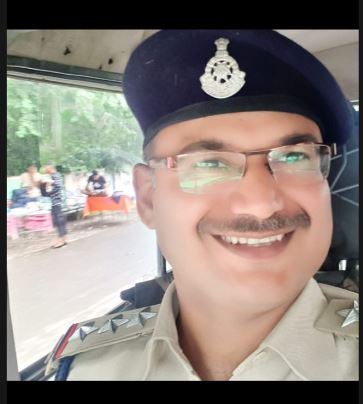 Dhar : एसपी ने कई थाना प्रभारियों का किया तबादला, कानून व्यवस्था मजबूत करने की कोशिश