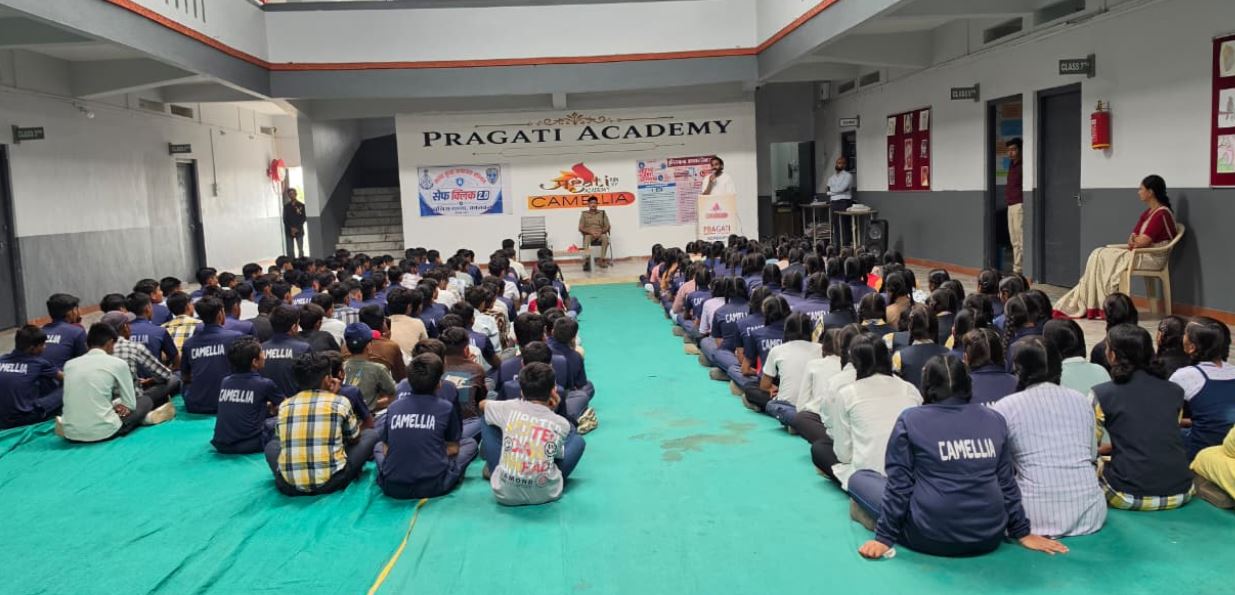 कानवन पुलिस का “Safe Click 2.0” अभियान, कई स्कूलों में साइबर सुरक्षा जागरूकता कार्यक्रम आयोजित