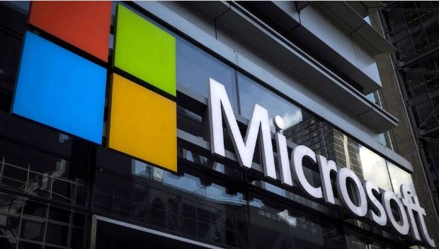 Microsoft में एक बार फिर बड़ी छंटनी की तैयारी, लगभग 5000 कर्मचारियों की नौकरी खतरे में