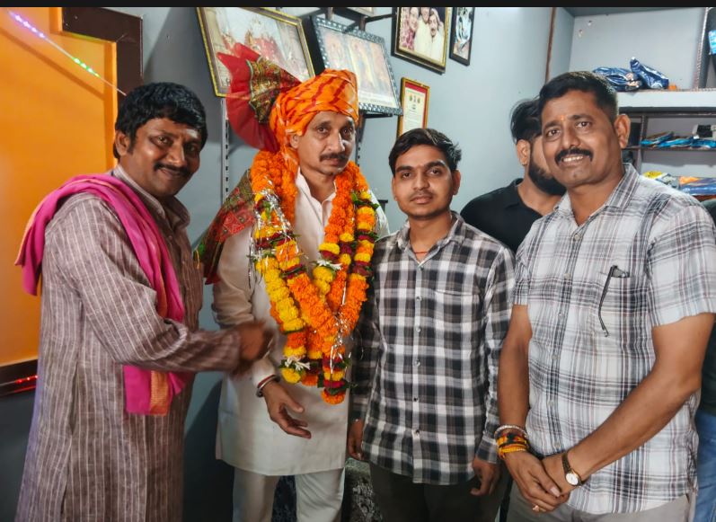 भेरूंदा नगर परिषद अध्यक्ष मारुति शिशिर का सादगी और उत्साह के साथ मनाया गया जन्मदिन