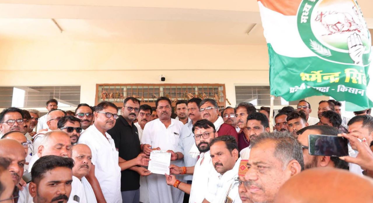 Silwani : उदयपुरा तहसील कार्यालय में किसानों की मांगों को लेकर ज्ञापन, मूंग न्याय यात्रा में उठे मुद्दे
