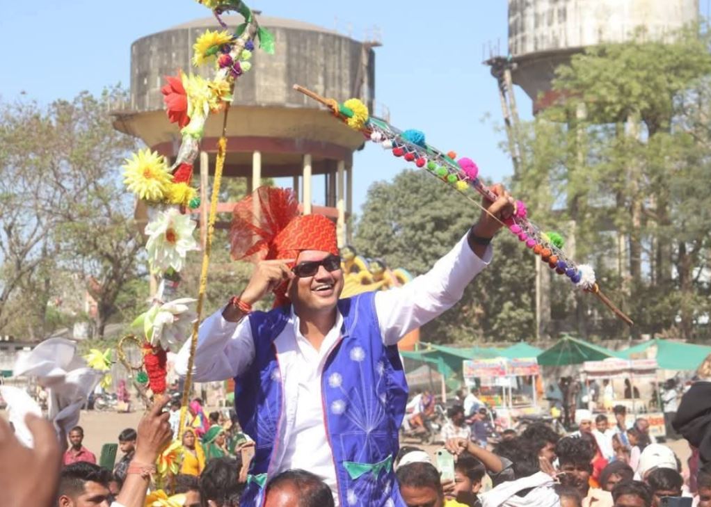 मनावर : नर्मदा में अवैध रेत खनन पर सख्त कार्रवाई की मांग, विधायक डॉ. हीरालाल अलावा ने मुख्यमंत्री को भेजा ज्ञापन