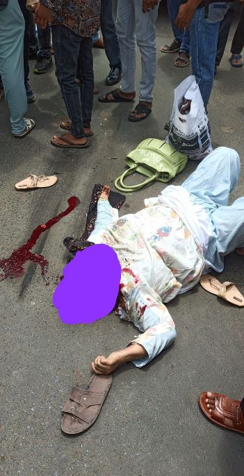 Dewas में दर्दनाक हादसा: बस की चपेट में आने से महिला की मौत, 7 वर्षीय बच्ची गंभीर घायल