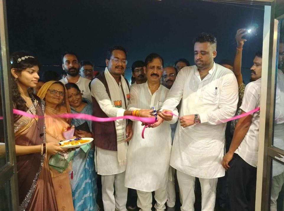 जैतहरी के विकास को नई उड़ान: नमो फिटनेस सेंटर और नरेंद्र मोदी स्टेडियम उन्नयन कार्य का हुआ लोकार्पण