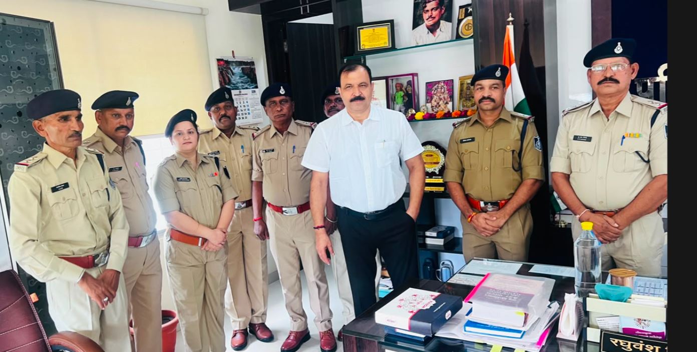 पुलिस विभाग में पदोन्नति से बढ़ा उत्साह, आलीराजपुर के 16 सहायक उप निरीक्षक बने उप निरीक्षक