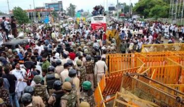 Bhopal में किसान आंदोलन का असर: कई निजी स्कूल बंद, ट्रैफिक जाम की आशंका के चलते लिया गया फैसला