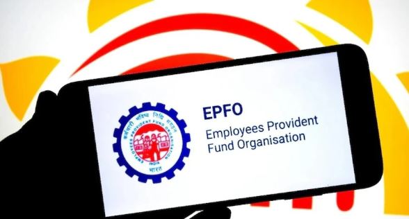 EPFO ने बदला नियम: UAN एक्टिवेशन और जनरेट करना अब सिर्फ UMANG ऐप पर, वेबसाइट से हटाईं 2 सेवाएं