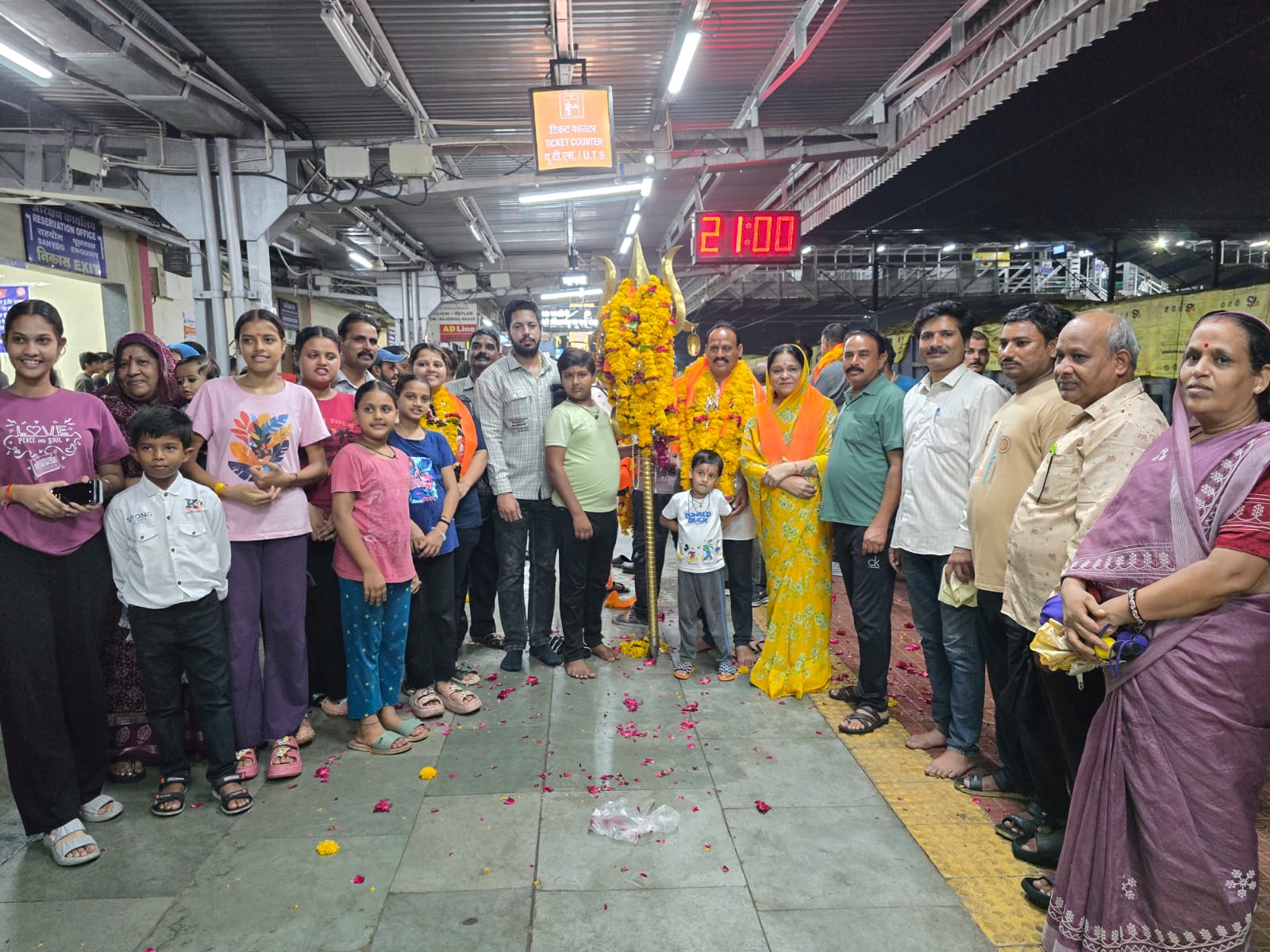 बाबा अमरनाथ यात्रा 2026: 71 श्रद्धालुओं का भव्य रवाना, 51 किलो दिव्य त्रिशूल पूजन के साथ नागदा से शुरू हुई पावन यात्रा