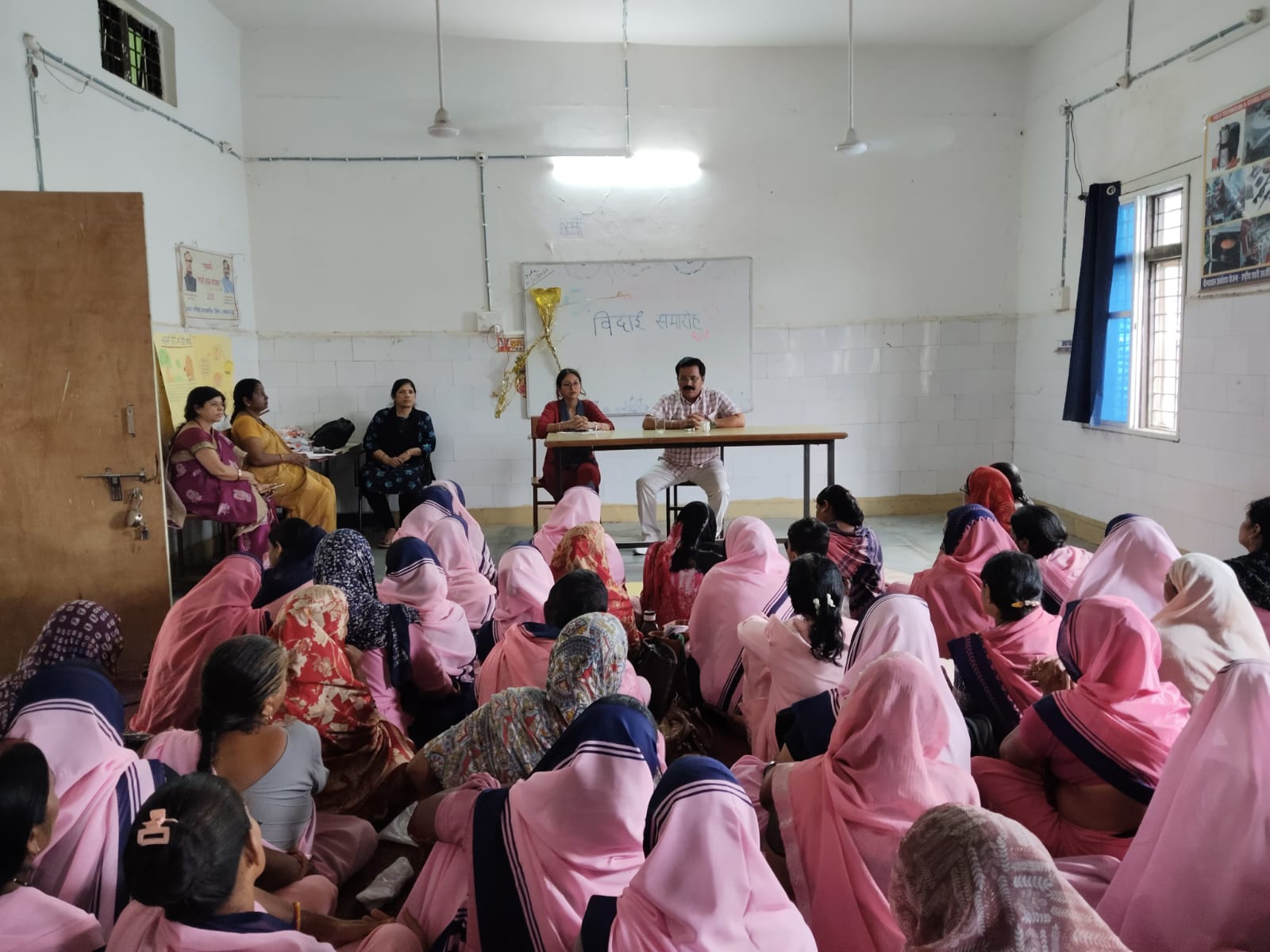 बड़ी कार्रवाई: मालथौन परियोजना समीक्षा बैठक में 29 आंगनवाड़ी कार्यकर्ताओं पर गिरी गाज, मानदेय कटौती और सेवा समाप्ति के निर्देश