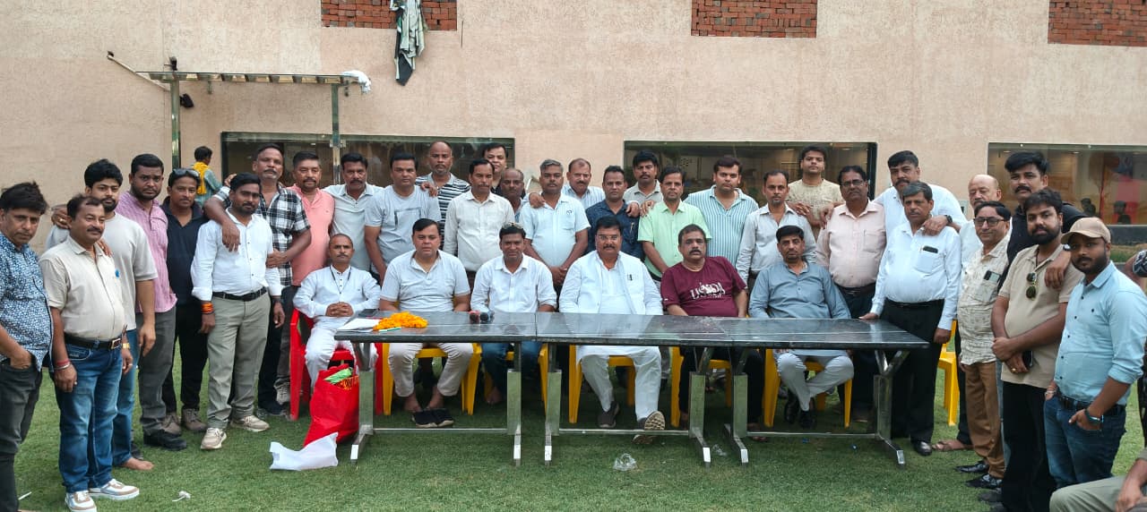 Gwalior News 135 परिवारों की शानदार ग्रेटर ग्वालियर पूल पार्टी पिकनिक: मानसून थीम पर धमाकेदार मस्ती, बच्चों और महिलाओं ने जीते दिल