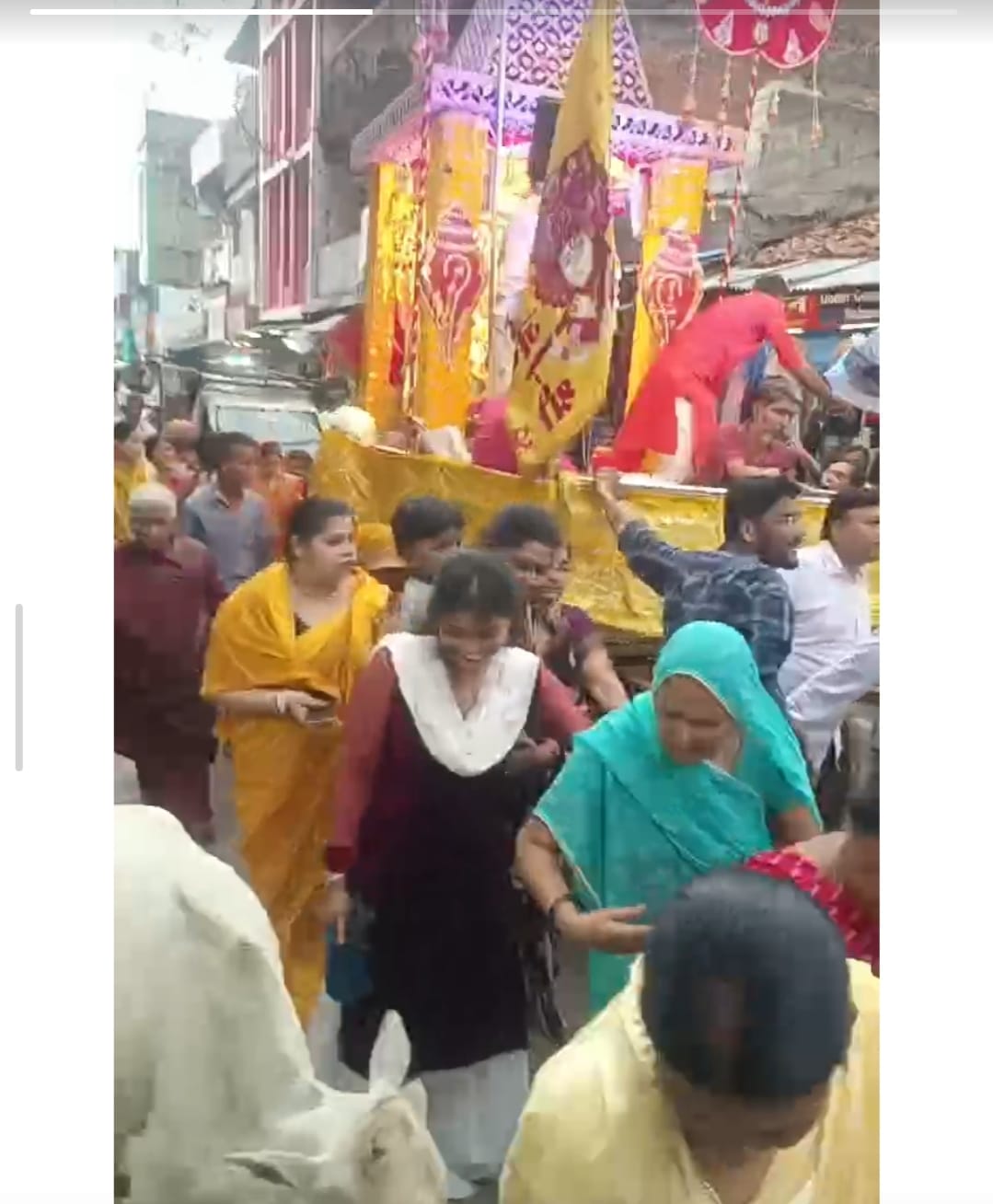 Lord Jagannath Rath Yatra with devotees in Kotma, Madhya Pradesh