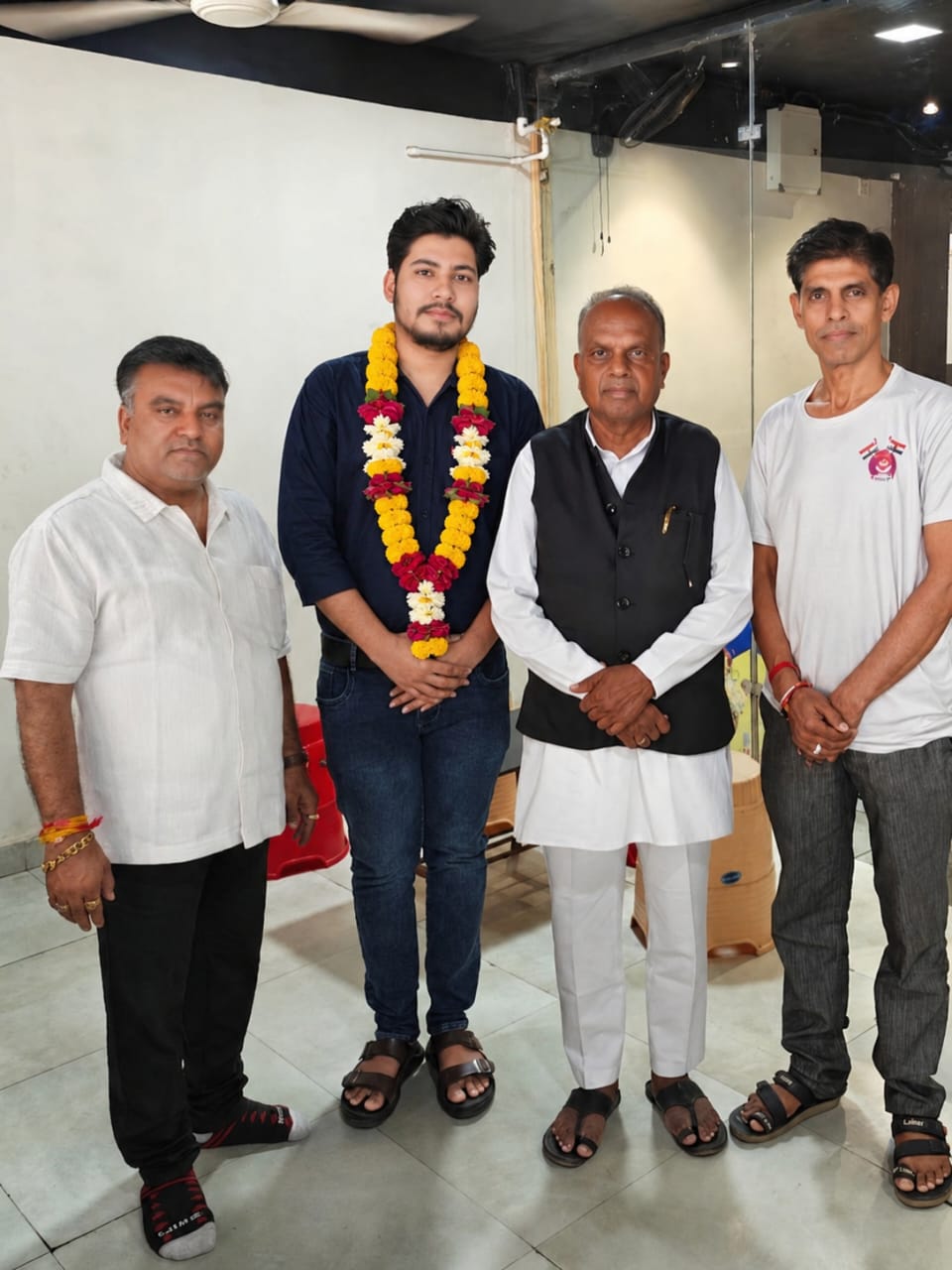 थांदला के मेहुल जैन ने रचा इतिहास, केंद्रीय गृह मंत्रालय दिल्ली में बने सेक्शन ऑफिसर; विधायक वीरसिंह भूरिया ने दी बधाई
