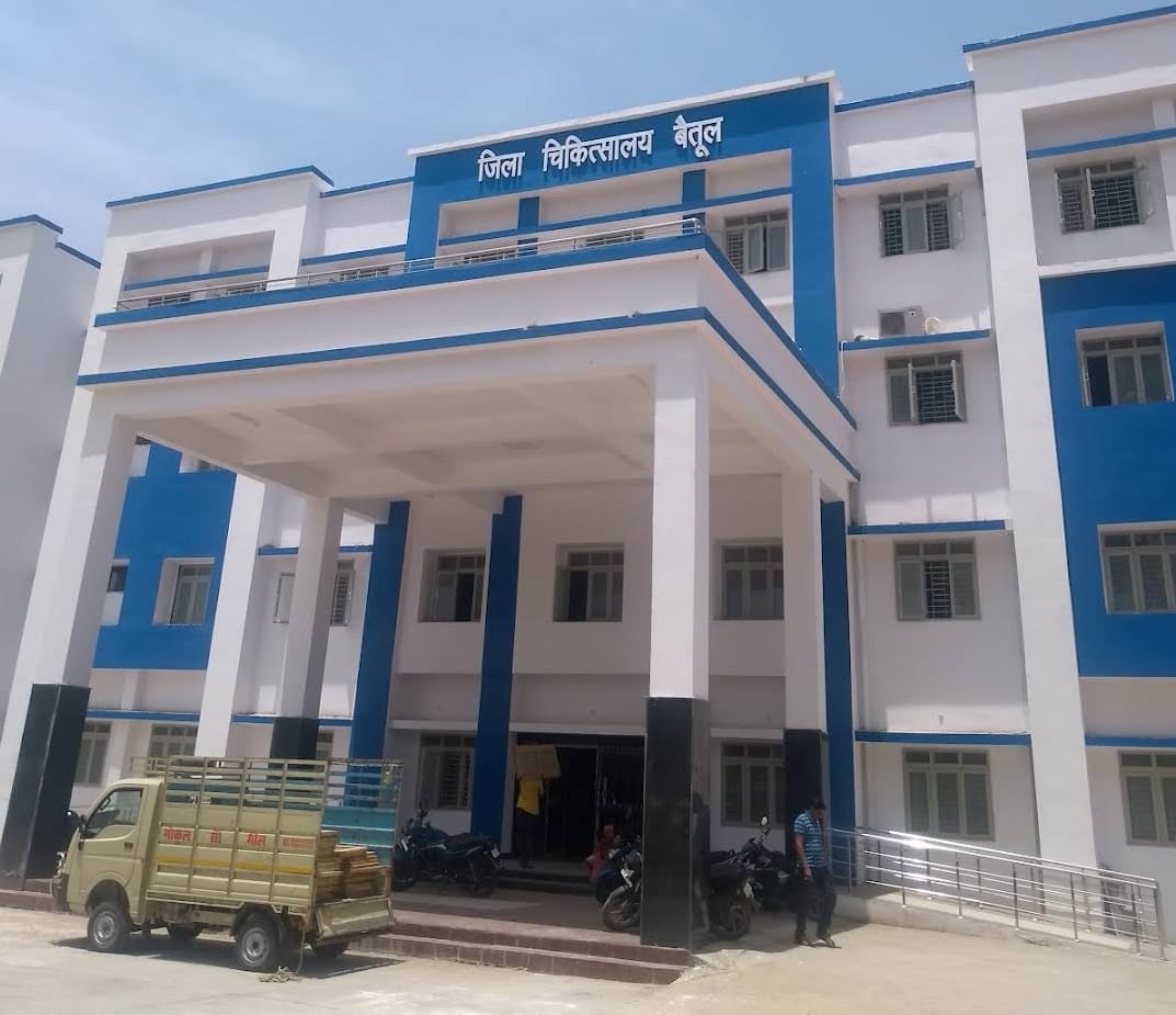CMHO Betul served notice over alleged financial irregularities