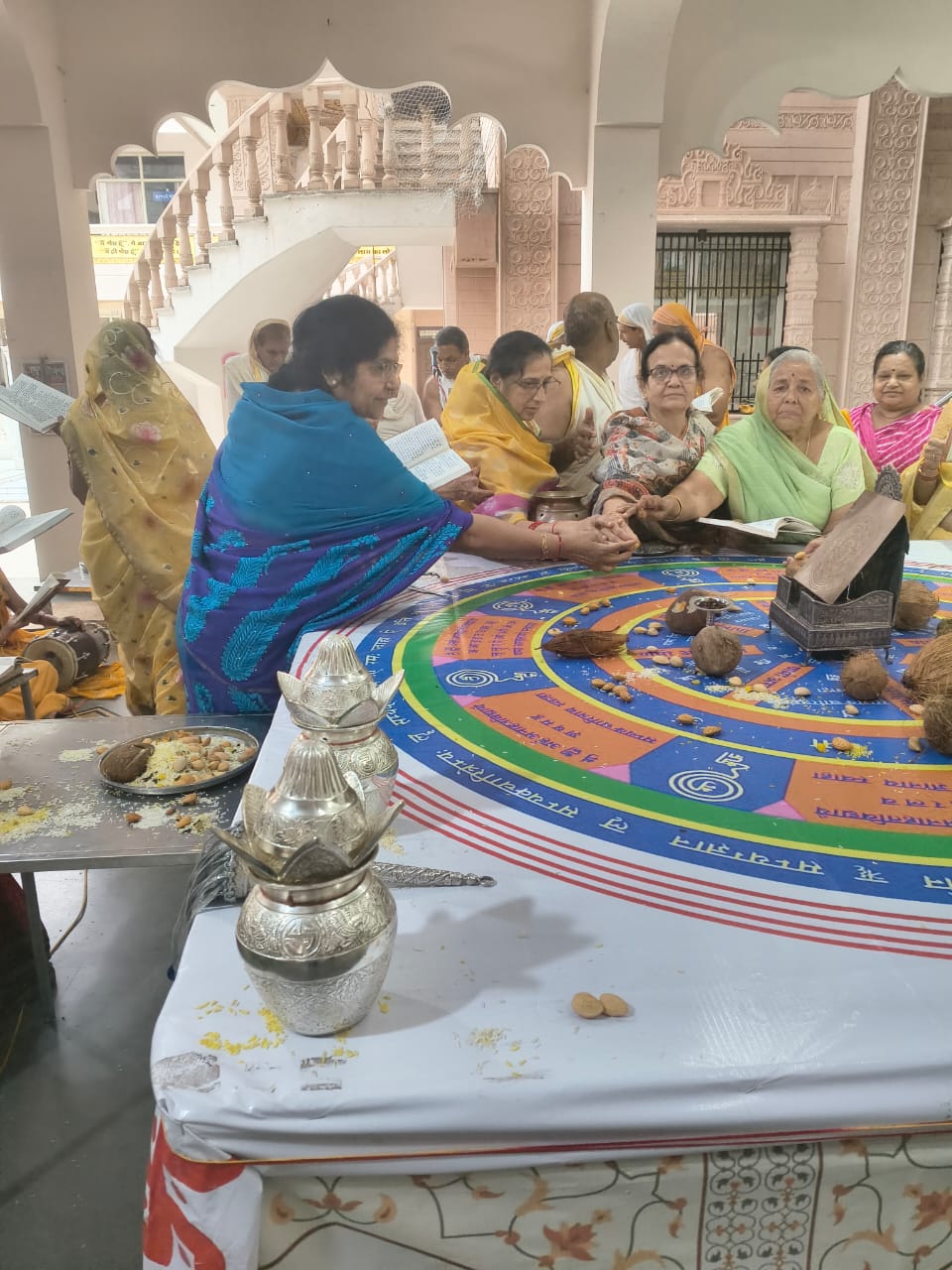 Indore News : 8 दिवसीय सिद्ध चक्र महामंडल विधान में उमड़ा श्रद्धा का सागर, आदिनाथ जिनालय छत्रपति नगर में सिद्धों की भव्य आराधना
