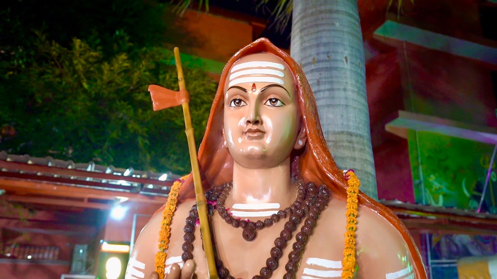 श्री करौली शंकर महादेव धाम में जगद्गुरु शंकराचार्य प्रतिमा का भव्य अनावरण, महामंडलेश्वर करौली शंकर दास महाराज ने की प्राण-प्रतिष्ठा