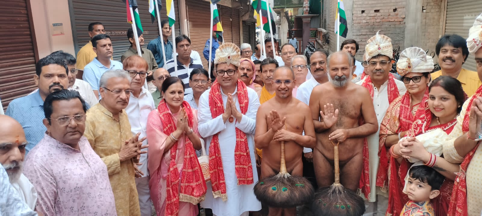 झुमरीतिलैया जैन मंदिर चातुर्मास 2026: 108 सुयश सागर मुनीराज के सानिध्य में भव्य ध्वजारोहण और मंगल कलश स्थापना का ऐतिहासिक आयोजन