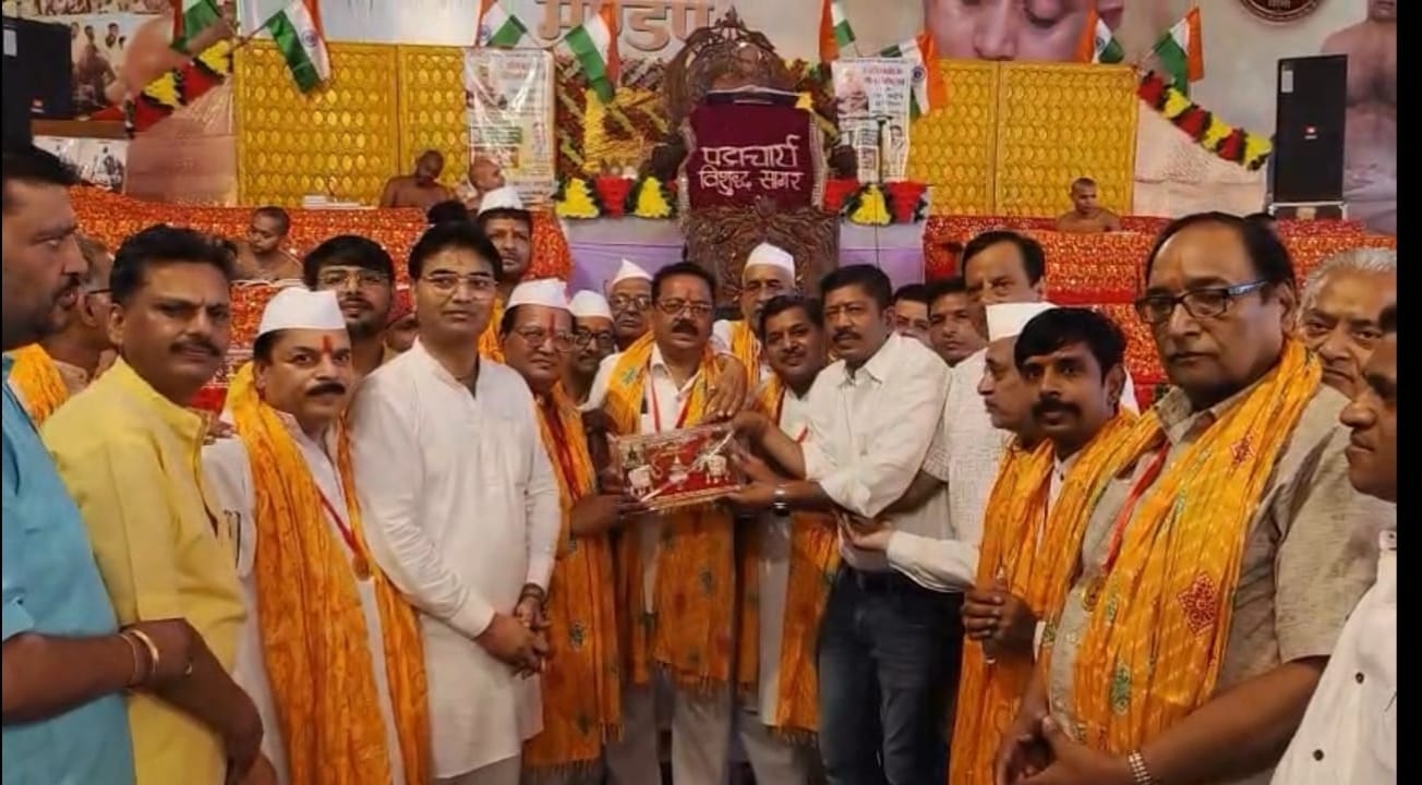 तीन जैनाचार्यों के सान्निध्य में सम्पन्न हुआ अखिल भारतीय जैन ज्योतिषाचार्य परिषद का राष्ट्रीय अधिवेशन