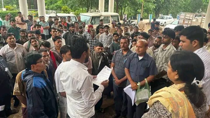 गोविंद लोधा हत्याकांड को लेकर लोधा-लोधी समाज में आक्रोश, कलेक्ट्रेट पहुंचकर सौंपा ज्ञापन; एक करोड़ की सहायता और सरकारी नौकरी की मांग