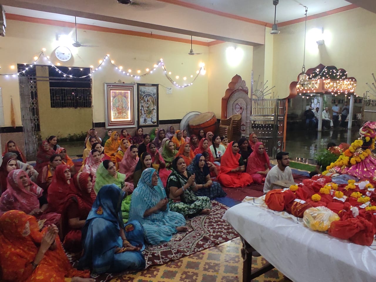 Jhabua में हरिहर कथा का आयोजन, प्रतिदिन बड़ी संख्या में श्रद्धालु ले रहे धर्मलाभ