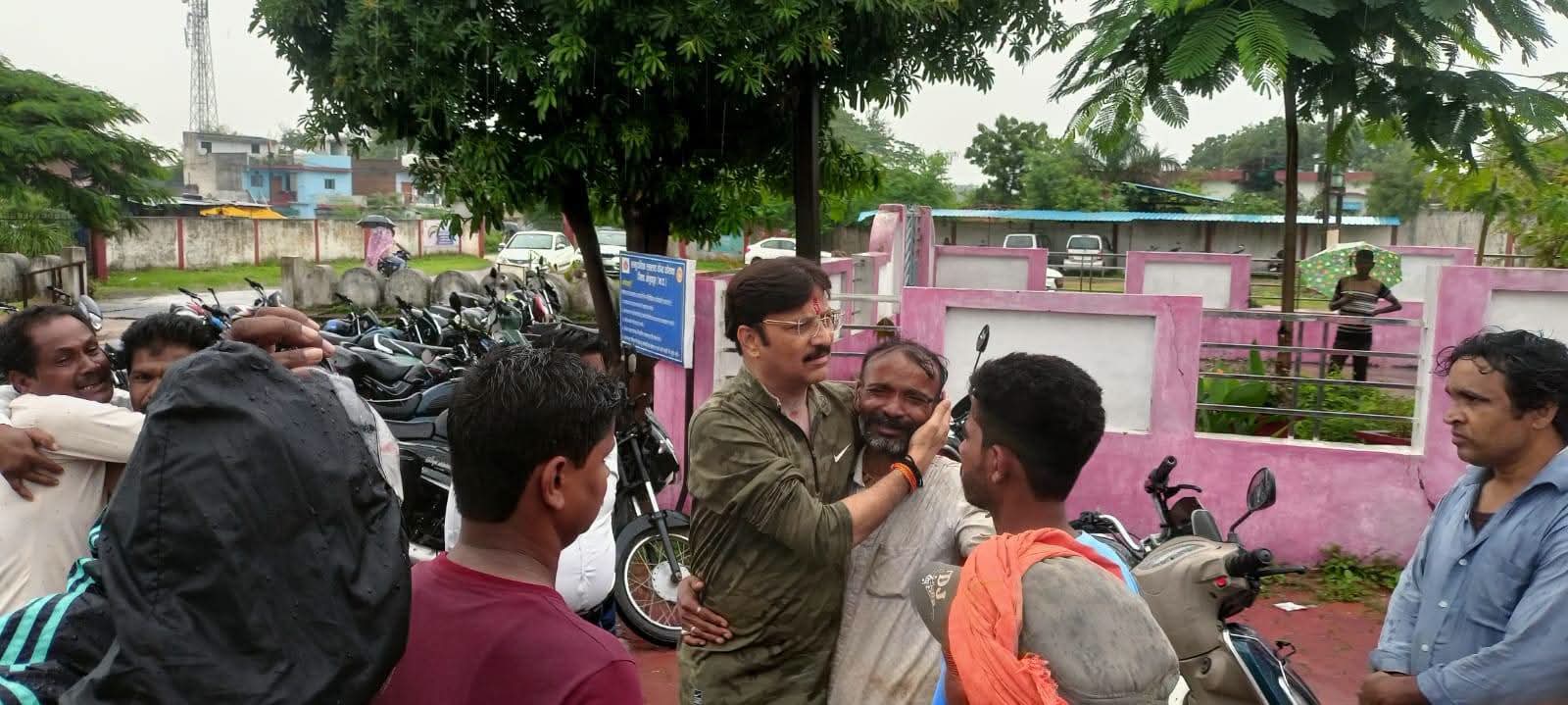कोतमा में दर्दनाक हादसा: एयर कंप्रेसर फटने से 25 वर्षीय प्रिंस साहू की मौत, श्रमिक नगर में पसरा मातम