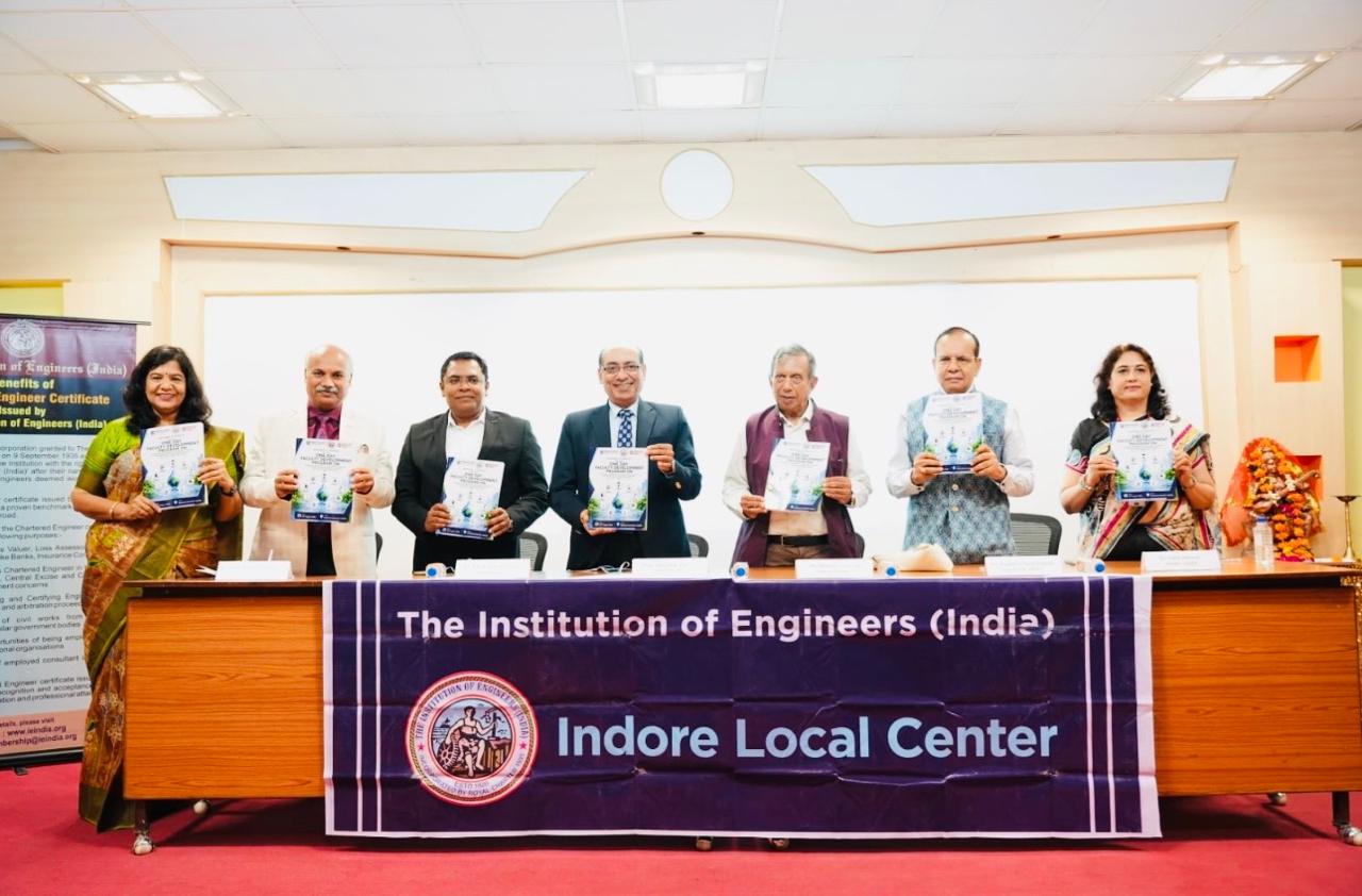 Dhar : मेडीकैप्स विश्वविद्यालय की राष्ट्रीय संगोष्ठी में धार सीमेंट वर्क्स का जल संरक्षण मॉडल बना आकर्षण का केंद्र