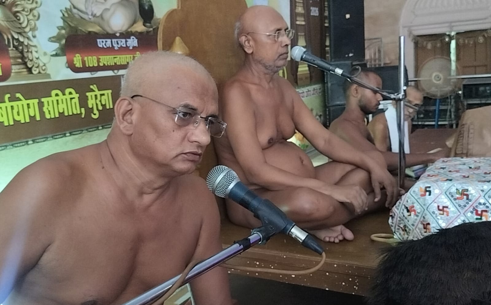 प्रत्येक आत्मा में परमात्मा बनने की क्षमता: आचार्यश्री उदारसागर, पार्श्वनाथ मोक्ष कल्याणक पर निर्वाण लाडू अर्पित