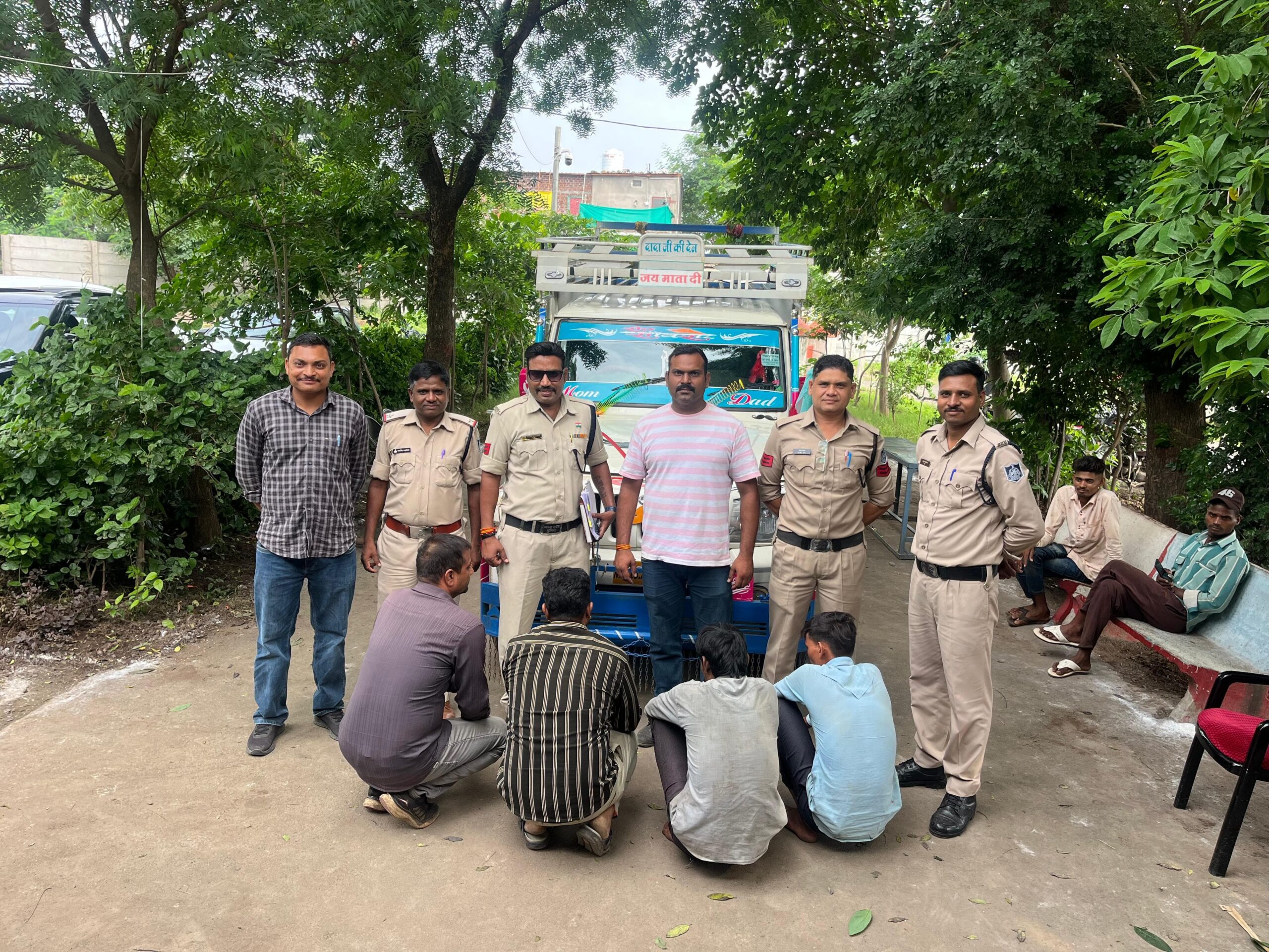 रतलाम बिजली के तार चोरी गिरोह पर बड़ी कार्रवाई: 4 आरोपी गिरफ्तार, ₹10 लाख का मशरूका जब्त