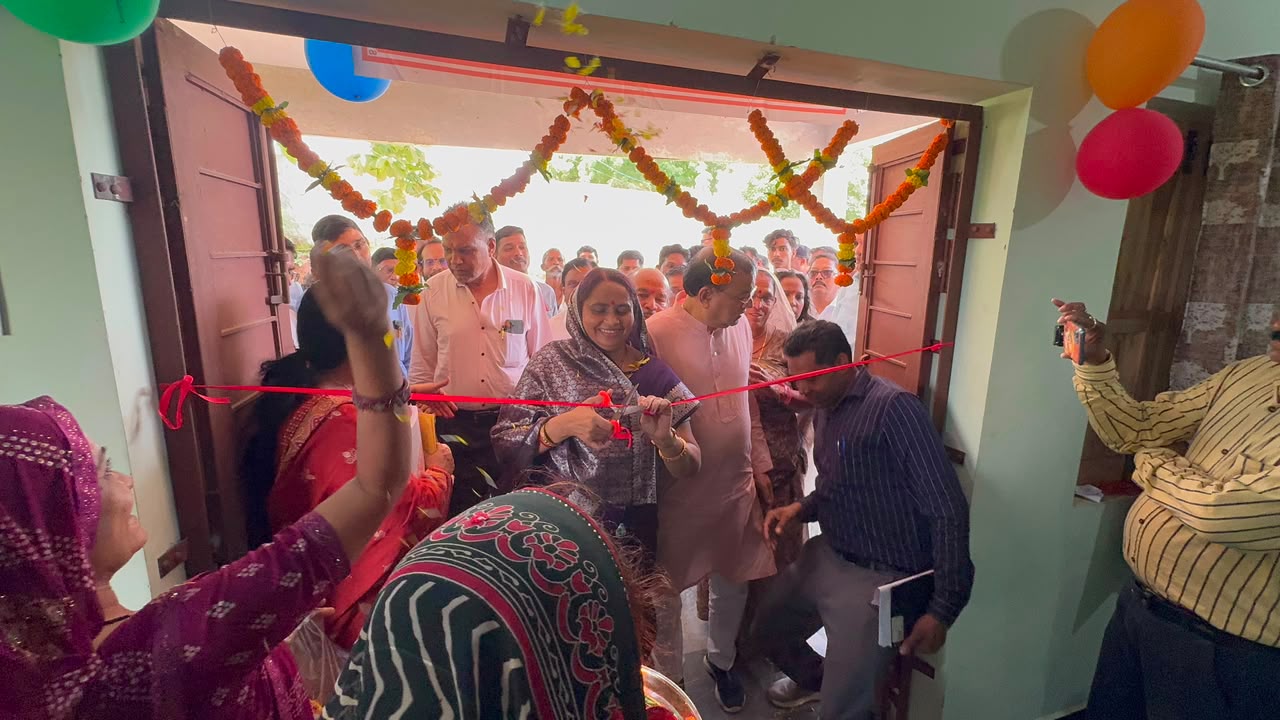 Alirajpur : जन विश्वास अभियान में विधायक सेना पटेल ने उठाई जनता की आवाज, अधिकारियों के सामने रखी जमीनी हकीकत