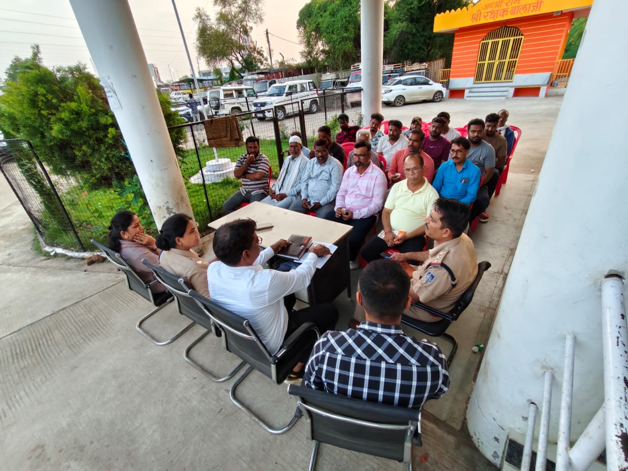 ईद मिलादुन्नबी से पहले नीमच पुलिस का बड़ा एक्शन, गुंडा परेड के साथ संवेदनशील इलाकों में फ्लैग मार्च