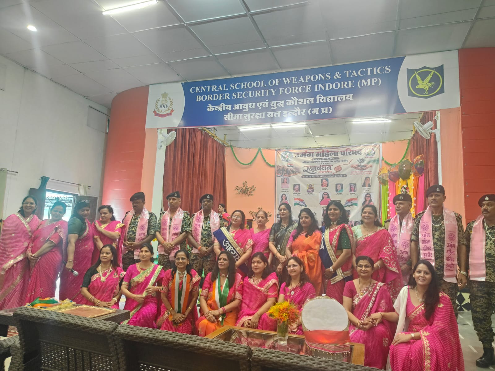 बीएसएफ जवानों संग उमंग महिला परिषद ने मनाया रक्षा पर्व, राखी बांधकर दिया भाईचारे का संदेश