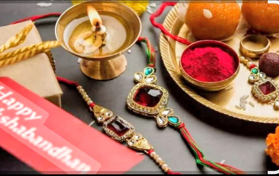 मनावर में रक्षाबंधन की धूम, भद्रा रहित पूर्णिमा पर भाइयों की कलाई पर सजा रक्षा सूत्र