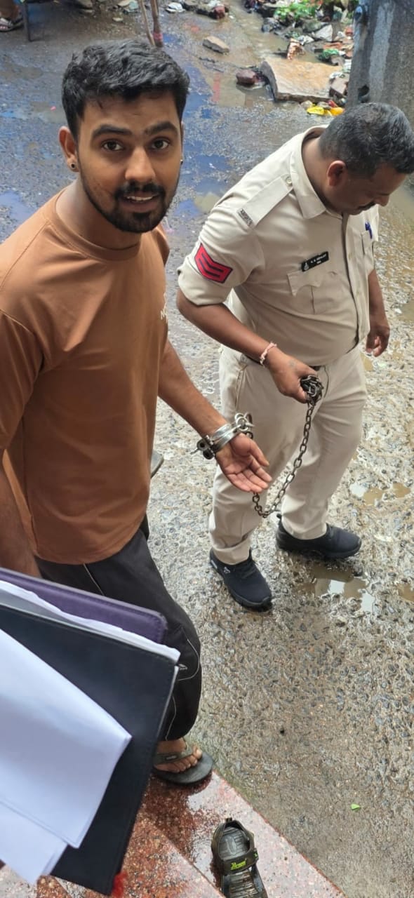 Police officials investigating the Bag dacoity case after arresting the mastermind and 12 accused, while continuing the search for the remaining suspects and the unrecovered stolen cash, jewellery, and other valuables in Dhar district, Madhya Pradesh