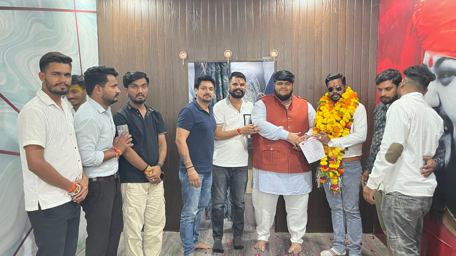जीवन सिंह राजपूत बने करणी सेना परिवार के शाजापुर तहसील सह संगठन मंत्री, पदाधिकारियों और कार्यकर्ताओं ने किया स्वागत