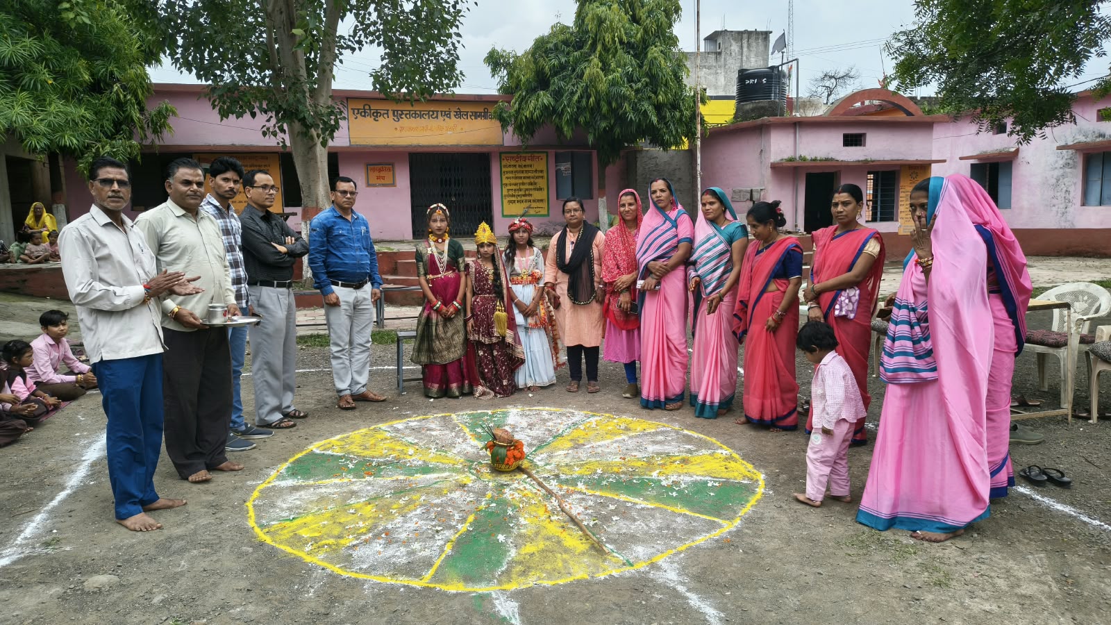 पड़ाना : जन्माष्टमी पर कृष्णमय हुआ पड़ाना का शासकीय विद्यालय, बच्चों ने दी मनमोहक प्रस्तुतियां