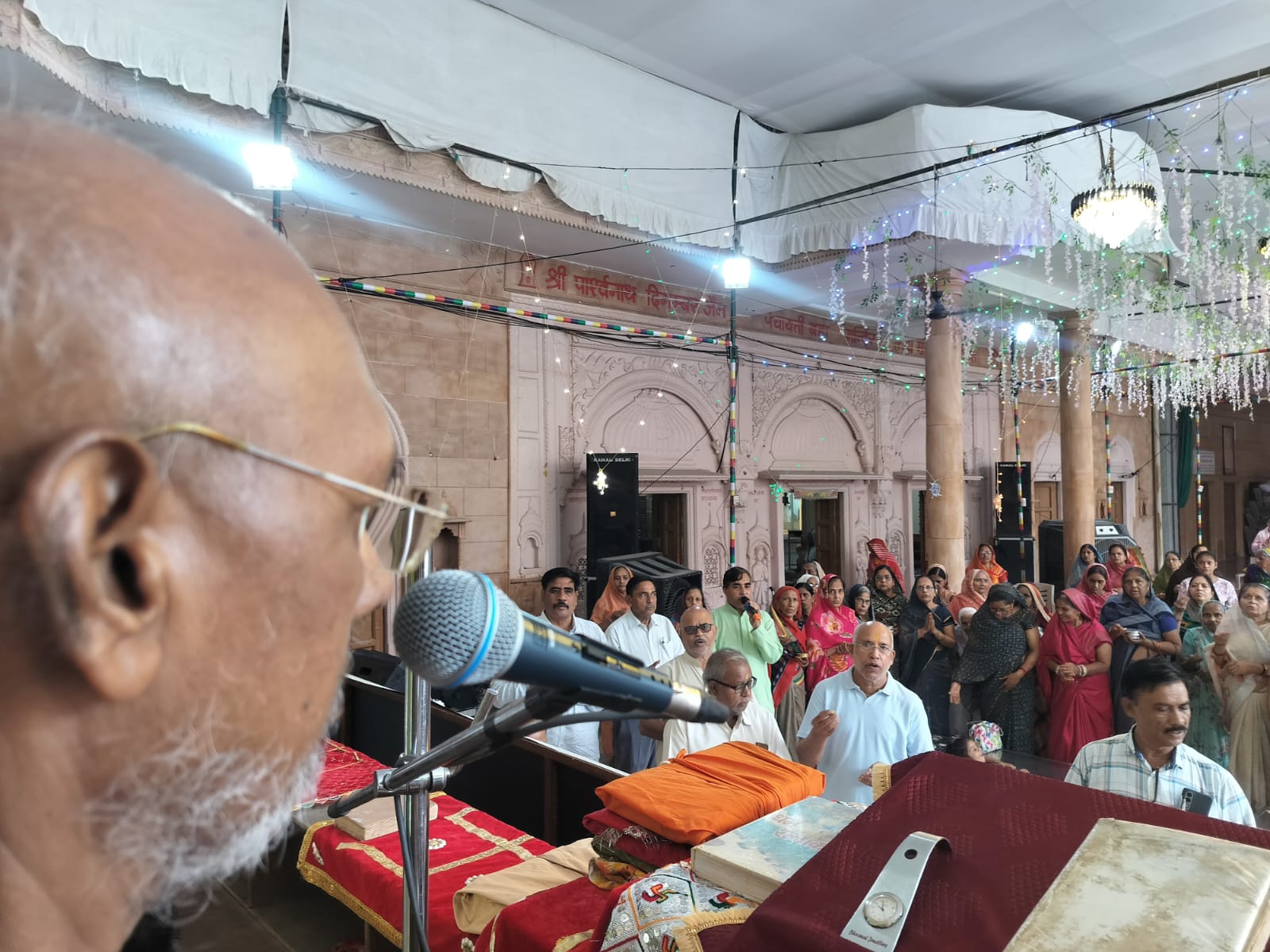 Morena : धर्म से विचलित व्यक्ति को प्रेम से पुनः धर्ममार्ग पर लाना ही सच्चा स्थितिकरण अंग: आचार्य उदारसागर