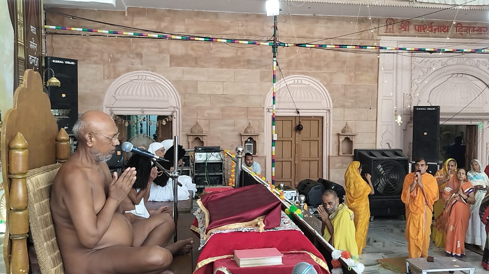 Morena ,उन्मार्ग से सन्मार्ग पर ले जाना ही स्थितिकरण अंग : आचार्य उदारसागर