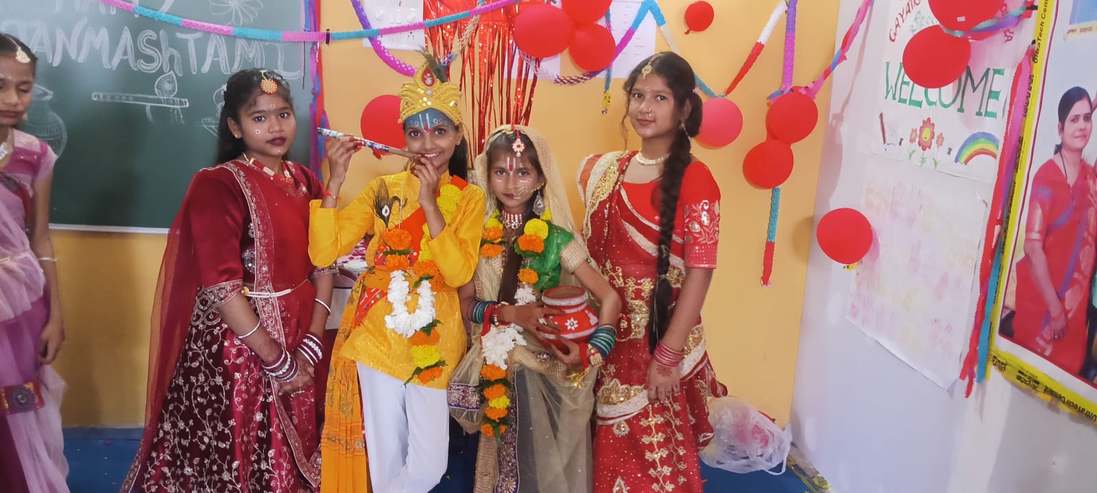 गायत्री पब्लिक स्कूल पिंदोनिया में दिखा भक्ति और उल्लास का संगम, धूमधाम से मनाया जन्माष्टमी महोत्सव